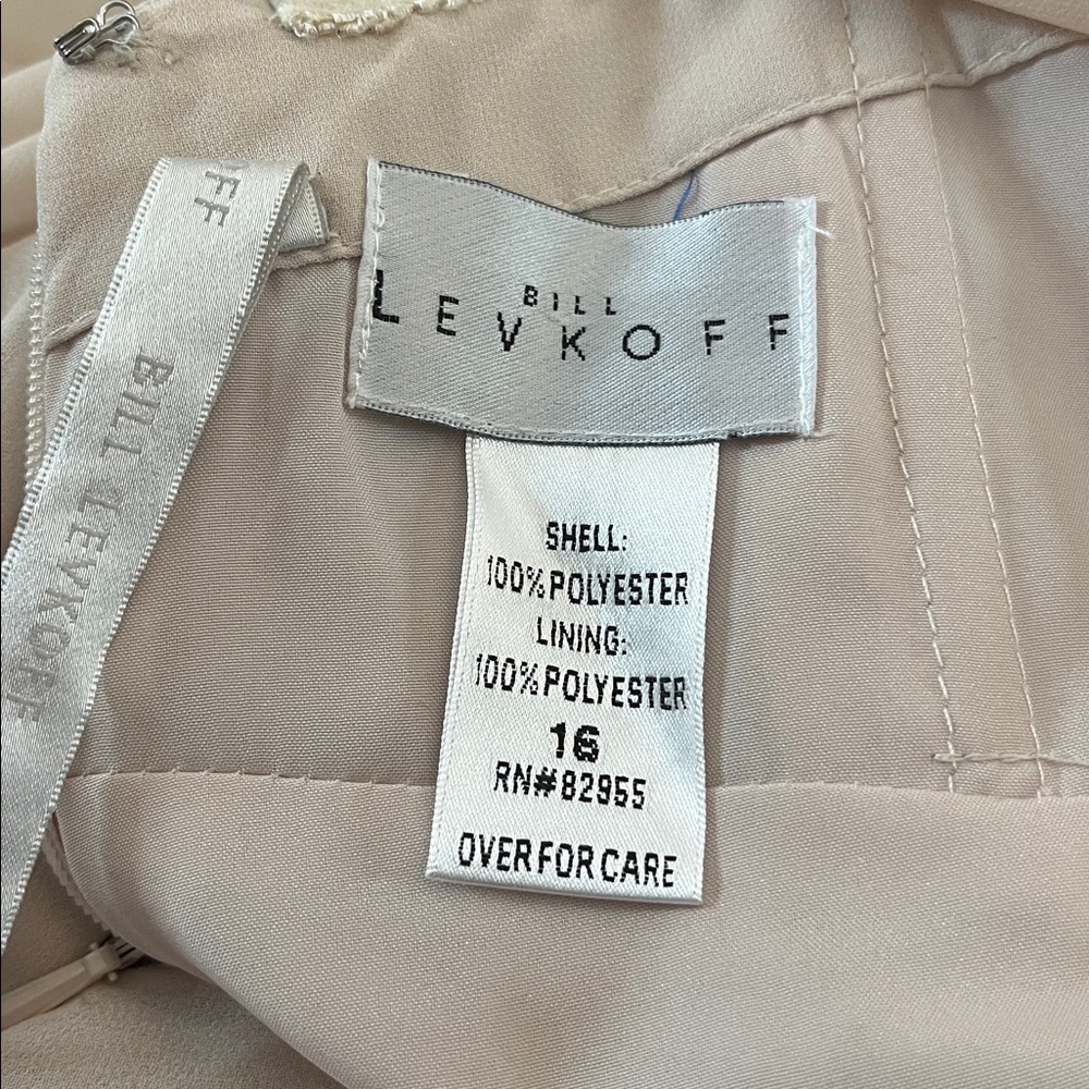 Bill Levkoff Nude/Cream Fit Flare Chiffon Dress w/Pleats & Floral Detail Size 16 - Picture 13 of 16